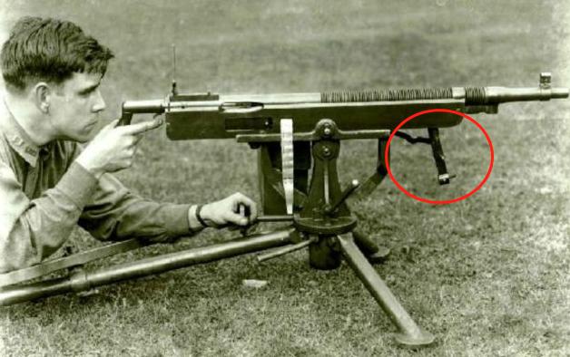 美国“土豆挖掘机”—柯尔特M1895重机枪