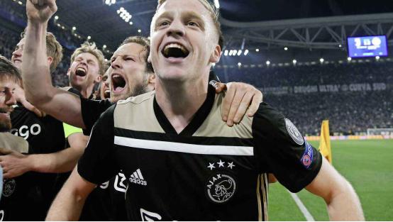 20岁小将闪耀欧冠25场打进14球,新生代欧冠