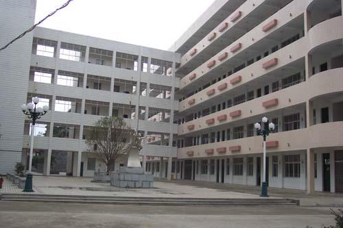 郴州市实力最强的高中排名,湖南郴州实力雄厚的四所高中