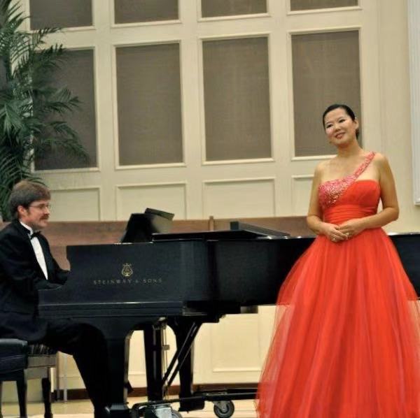 美国声乐博士教授罗抒冬的音乐人生