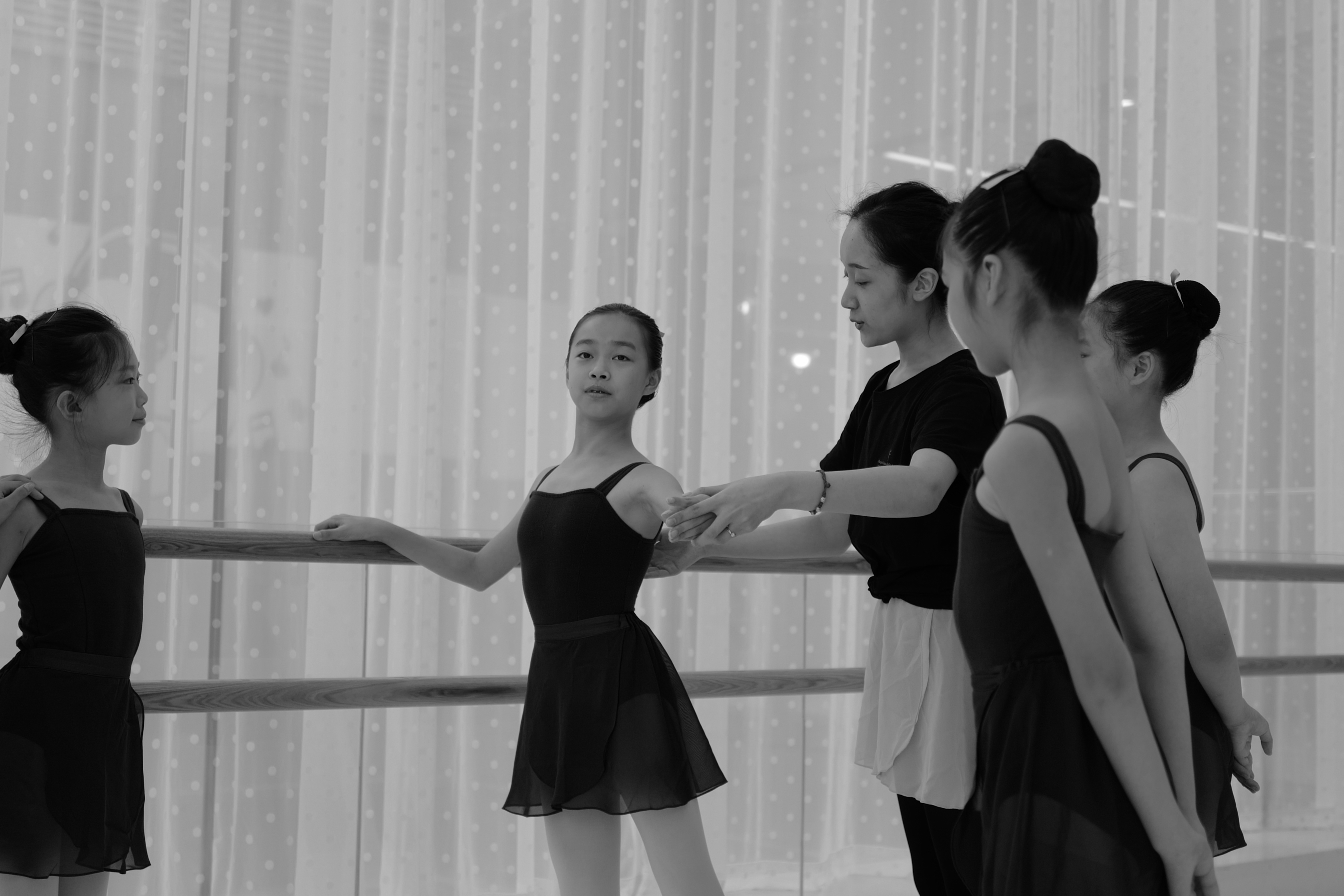 舞者采访,芭蕾舞老师教我们怎么学芭蕾