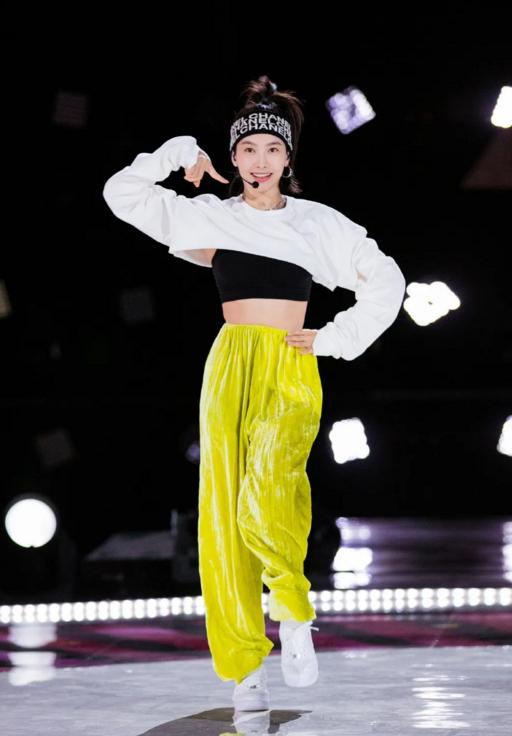 运动裤最经典穿搭,能穿搭又适合跑步的运动裤