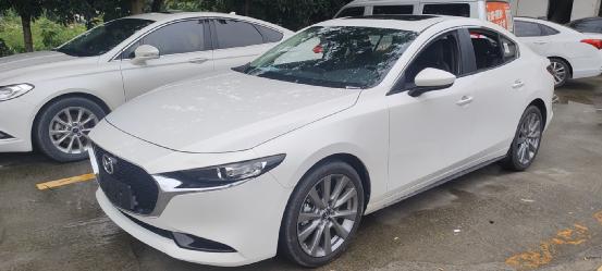 车主|至死是少年！两个昂克赛拉车主的故事