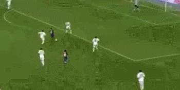 中场远射集锦莫德里奇,皇马中场核心莫德里奇训练视频