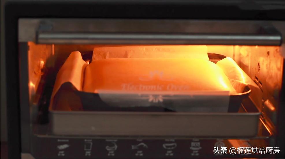 8寸脆皮黑白巧克力慕斯蛋糕做法,卡斯提拉蛋糕最佳吃法