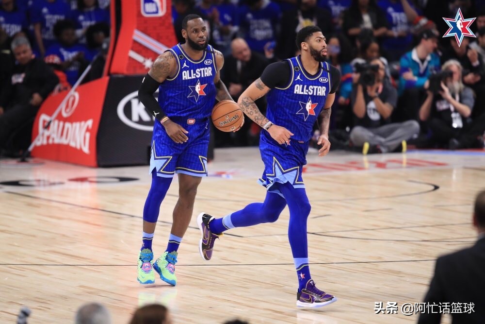 nba球星为詹姆斯抱不平,湖人快船赛后对詹姆斯评价