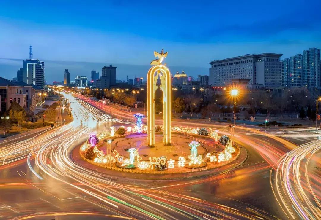 银川一个不一样的西北城市,宁夏银川大西北