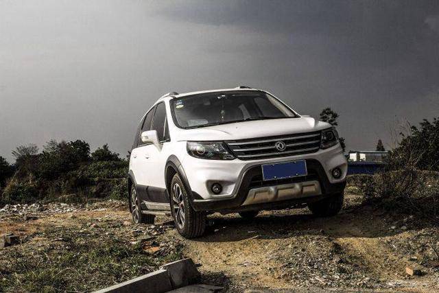 东风风行景逸属于什么档次的车,景逸x5哪个配置最具性价比