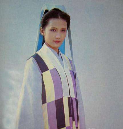 妙玉身份谜案,红楼梦妙玉遭劫难的故事