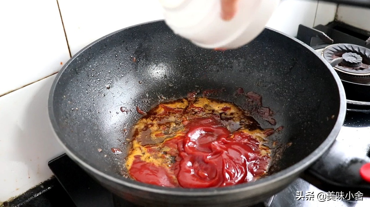 教你做油焖大虾鲜嫩入味超下饭,私家小厨之油焖大虾鲜嫩q弹