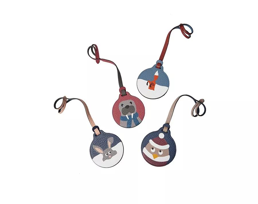 圣诞新年搞事情！Gucci豪得金光灿灿熊和狮子要抢LV吉祥物的地位