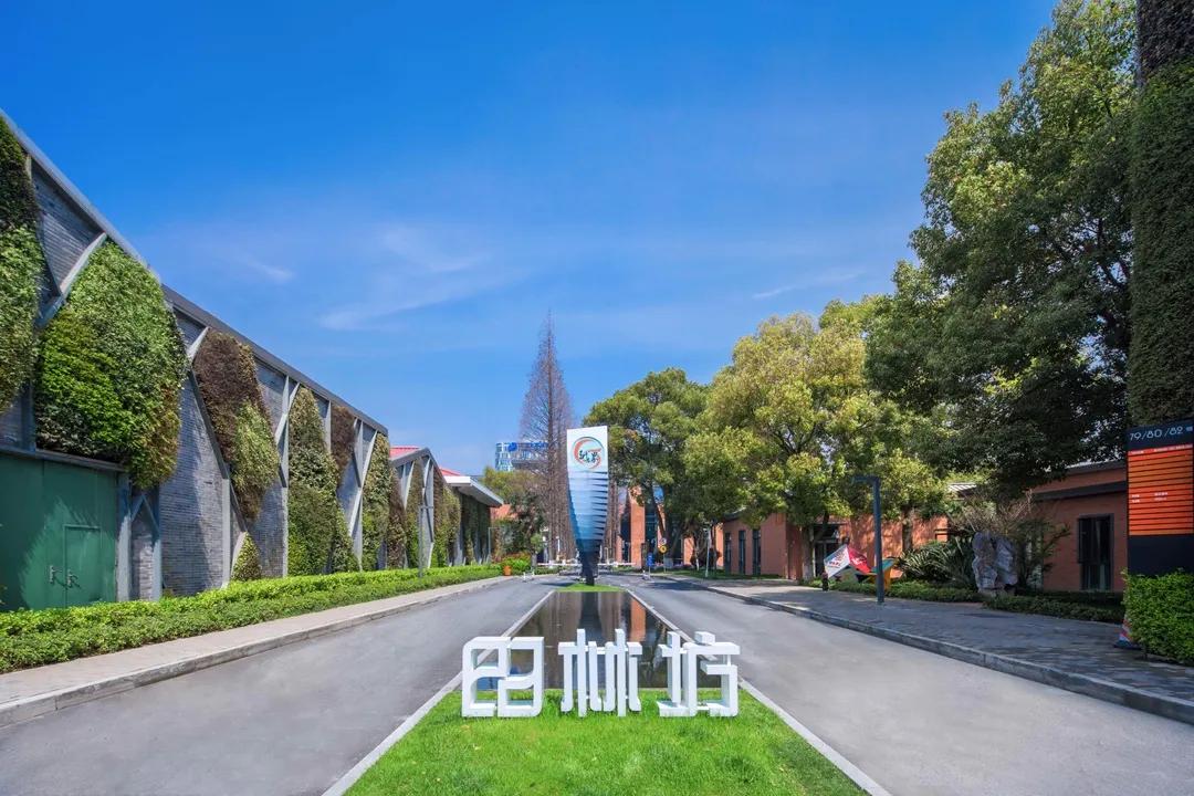 锦和商业股票2021目标价,锦和商业大股东