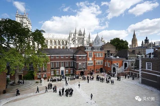 英国大学校园内性侵案频发,英国私立学校性侵事件