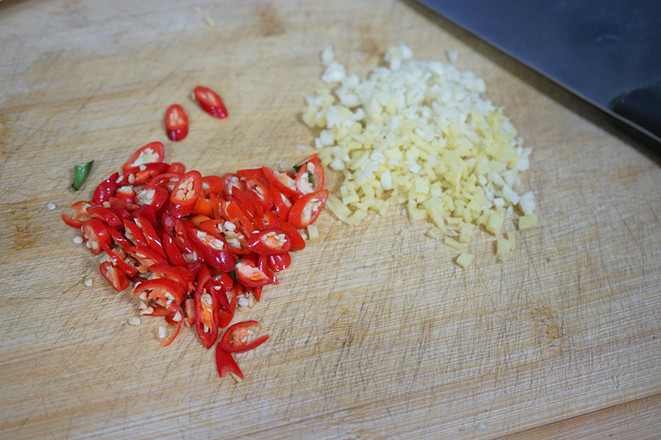 李子柒家月销95万的螺蛳粉，在家就能轻松搞定，好吃到流泪！