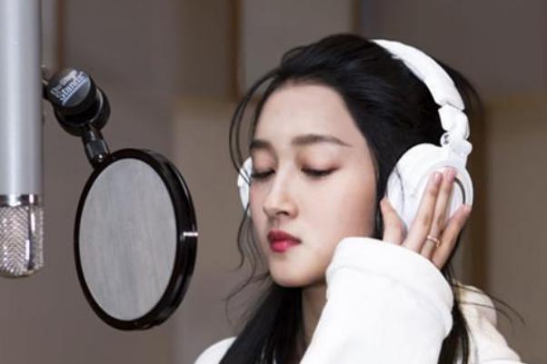 鹿晗弹琴诺言,鹿晗对关晓彤一见钟情名场面