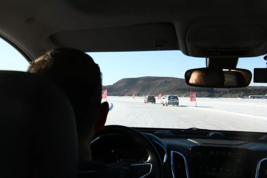 在黑河的两个24小时里，一辆雪佛兰SUV能承载多少冰与雪的乐趣？