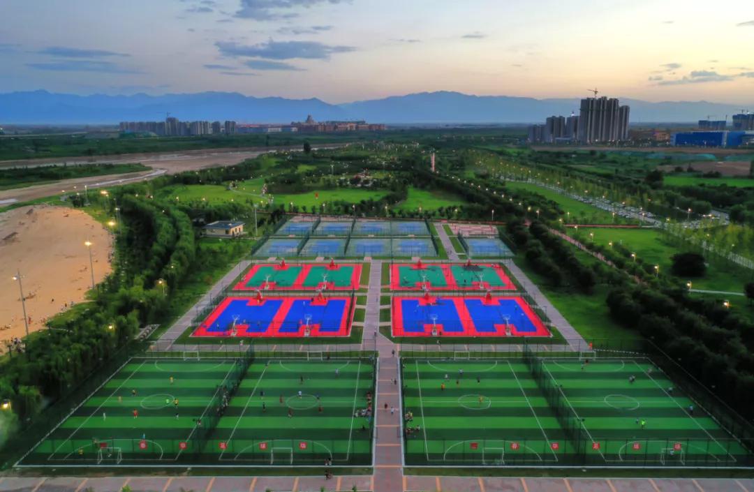 来咧！十四运的他们今天都来高新咧！