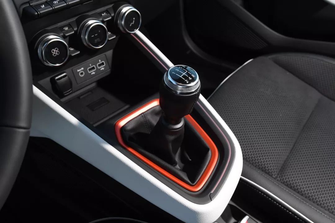 雷诺clio中国发售,雷诺clio混动版评测