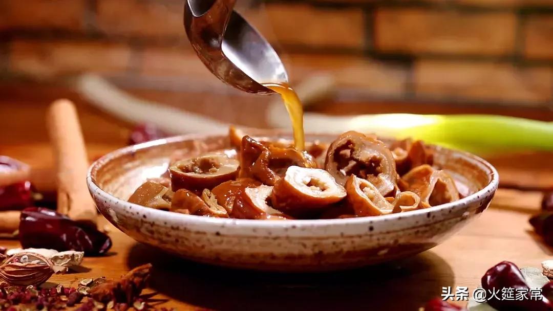 四川正宗五香卤肥肠的卤料,火哥的菜肥肠