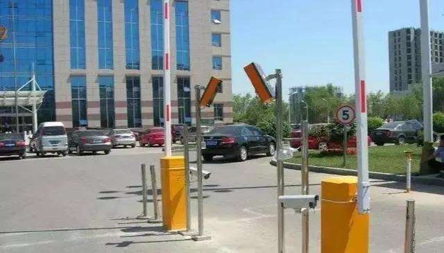 安装道闸需要注意什么问题,安装道闸过程的视频