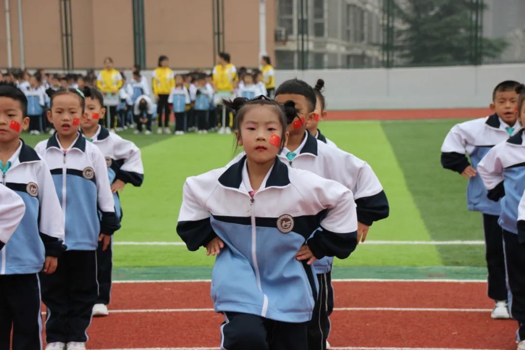 庆祝建党百年大型排舞展演西安,建党100周年校园啦啦操比赛