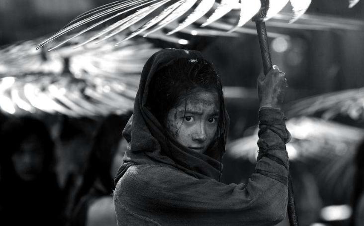 张艺谋说，她会成为“周冬雨的接班人”
