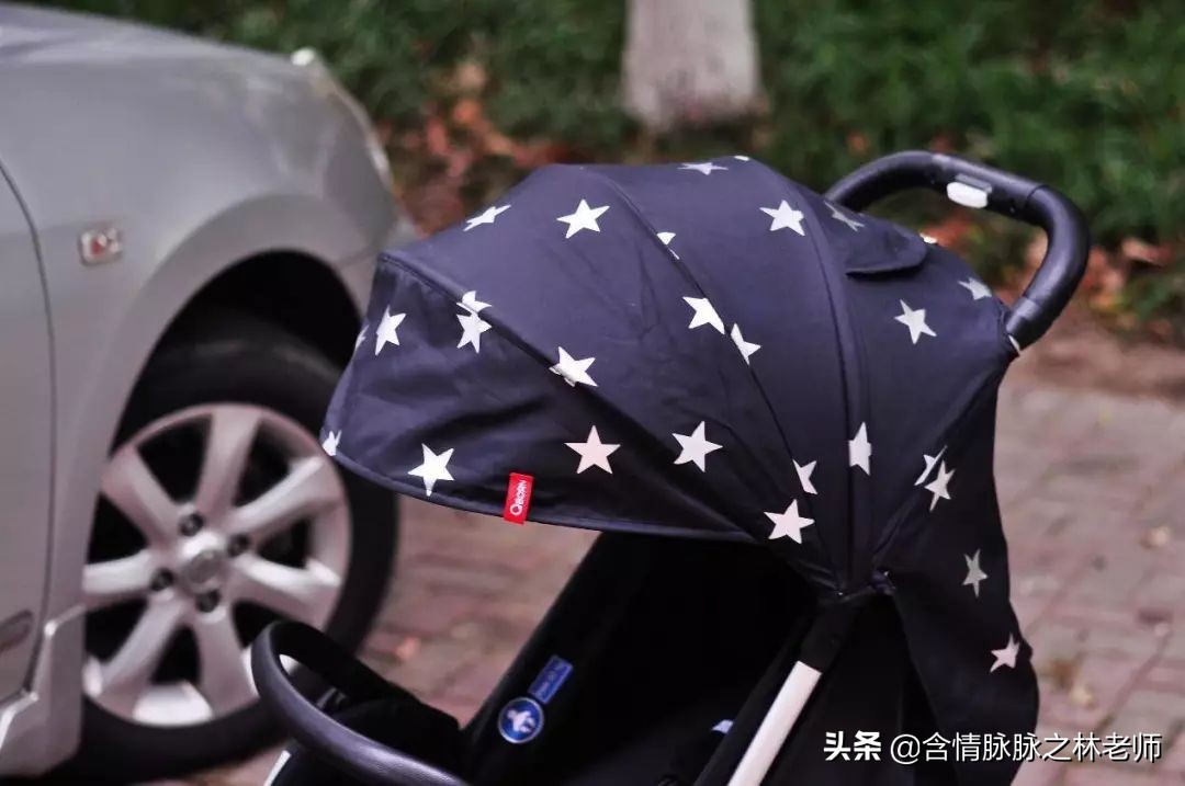 给孩子换个新车,qborn婴儿推车开箱