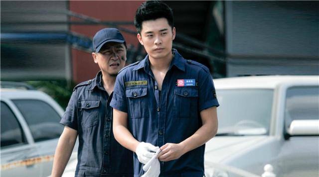 2014年，陈赫抛弃相爱14年的许婧移情张子萱，许婧现在如何了？