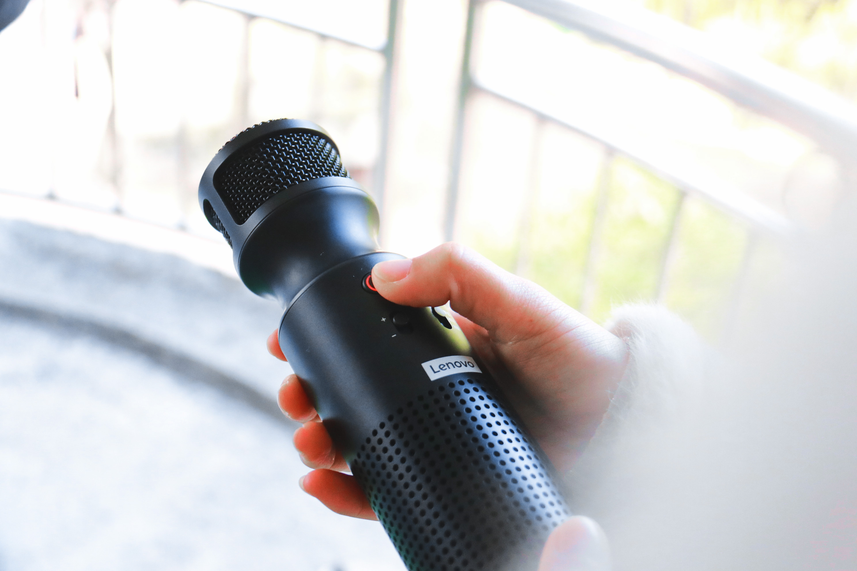 联想bm50话筒怎么配对,联想bm50麦克风怎么用