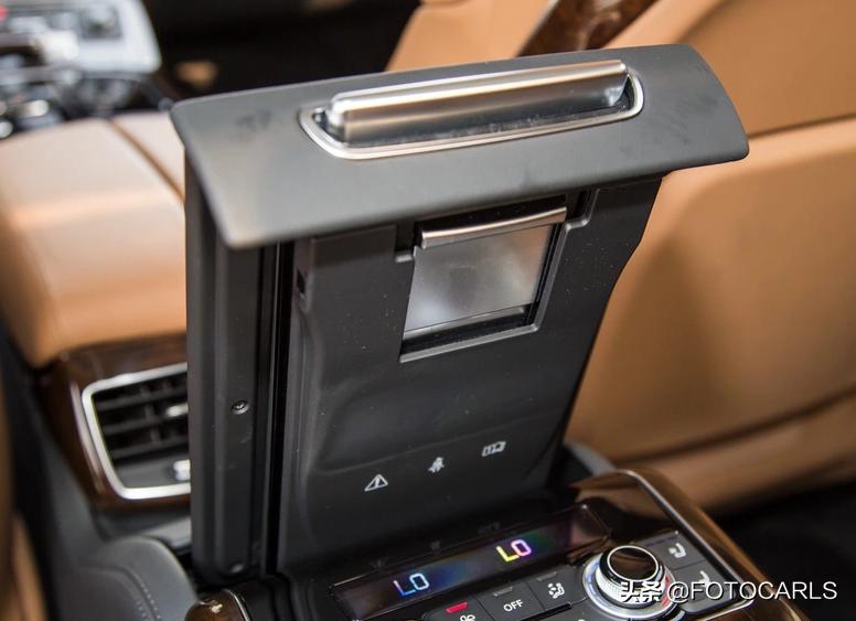 奥迪2014款a8l6.3fsiw12quattro专享型,奥迪a82006款a8l6.0w12quattro旗舰型