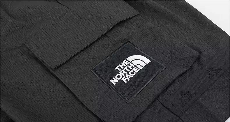 看男生第一眼会看鞋是什么心理,看男生第一眼会看衣品