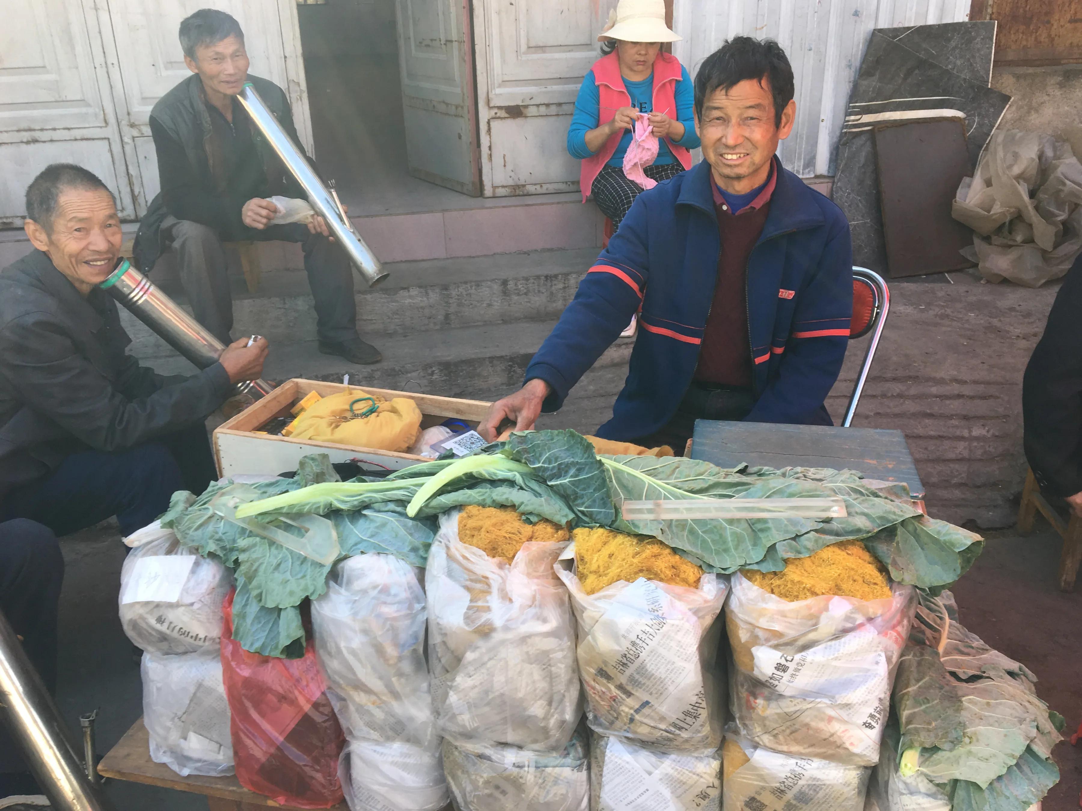 云南人有多爱抽烟 (云南人抽烟最高境界)