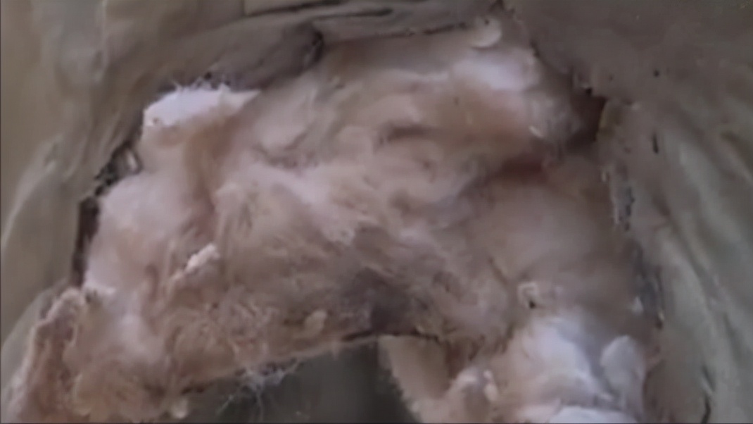 老人突然人体自燃烧成灰,老人自燃真实视频