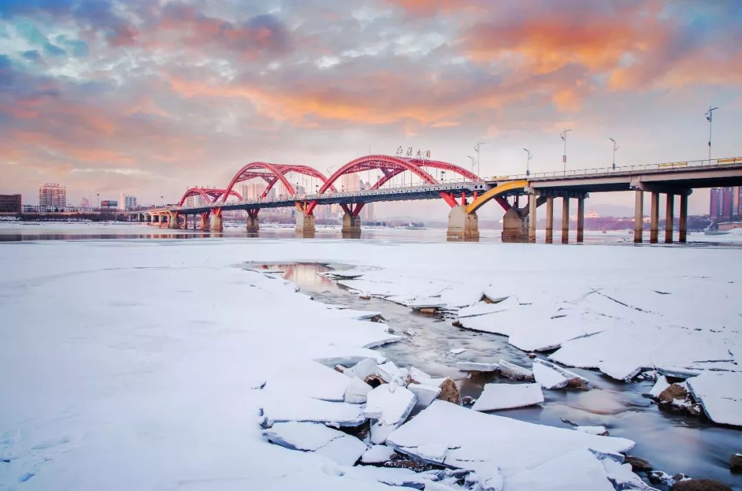 最漂亮的雾凇雪景在哪里,为什么吉林的雾凇最知名