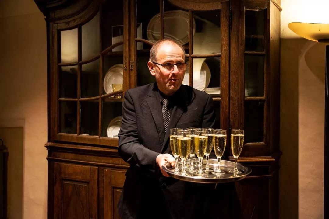 卢森堡是谁的属国,卢森堡是谁呀