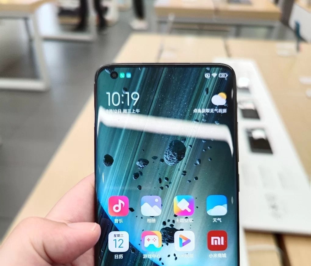 手机内存选128G还是256G?为何店老板劝我64G别考虑了