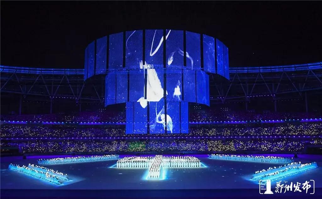 郑州奥体中心震撼场面,郑州奥体中心晚上视频