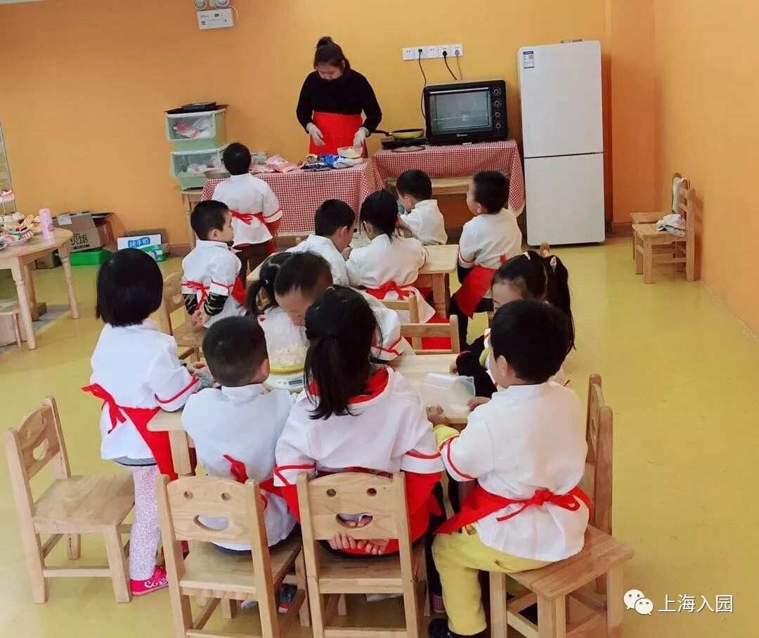 探园|这家幼儿园拥有600平楼顶高尔夫练习场,建校2年口碑超好!