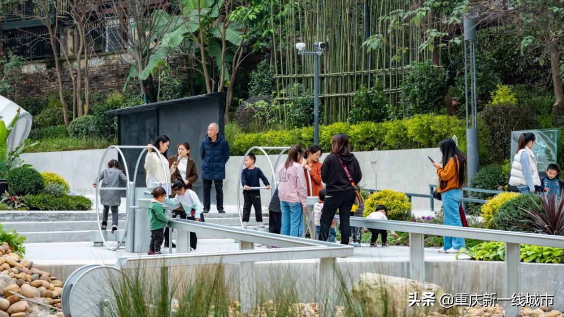 世界之旅重庆,世界之旅全文图片