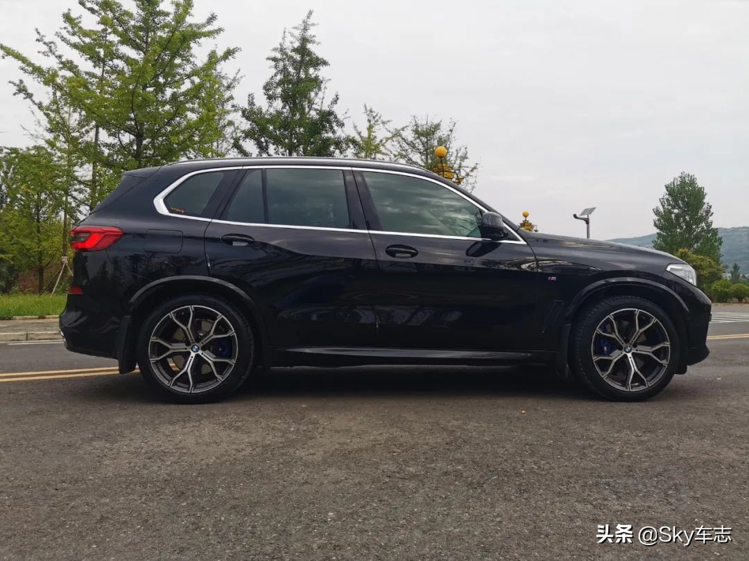 7万公里老款宝马x5,宝马x5的优缺点
