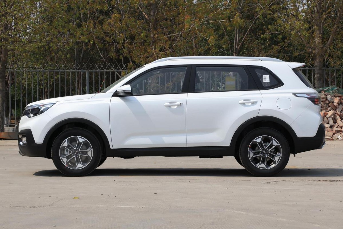 10-15万左右suv车油耗低推荐,10-15万预算这两台suv实力最强