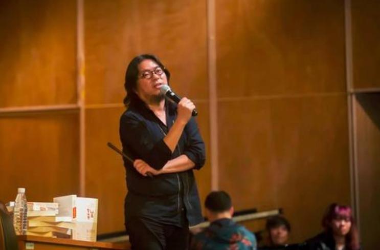 林俊杰收费辩解视频,林俊杰唱了一句为什么要收费