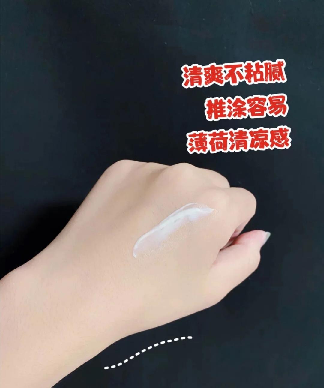 有唇纹涂再贵口红也low,这些唇膏滋润不油腻,淡化唇纹最管用