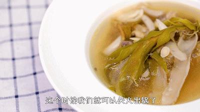清炖鸡汤前需不需要给鸡肉焯水,炖鸡汤千万别直接下锅炖