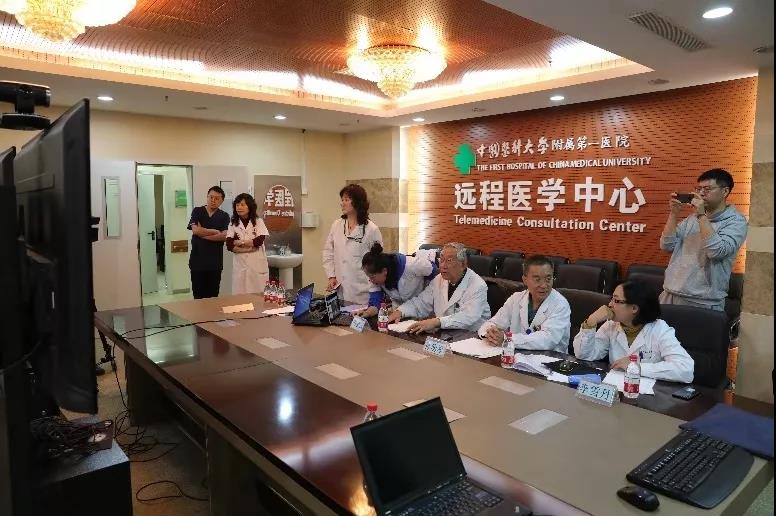 去国三万里问病一网间——中国（辽宁）援冈比亚医疗队开展远程会诊