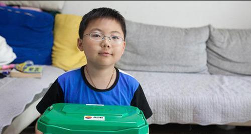 孩子上台演讲一句话说不出？家长用好这方法，300个观众都没问题