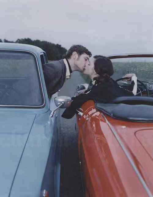 喜欢龙猫的女孩子喜欢可爱的男生,女人喜欢什么样的男人