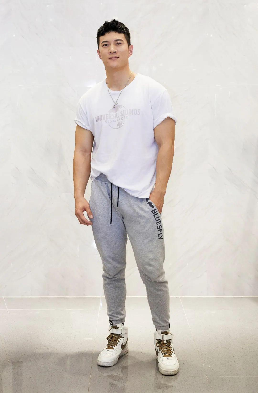 浣庤皟鐨勭敺鍚屼簨,娌夐粯瀵¤█鐨勭敺鍚屼簨