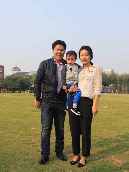 郭晶晶在香港迎接奥运代表团,郭晶晶将赴东京奥运是谁邀请吗