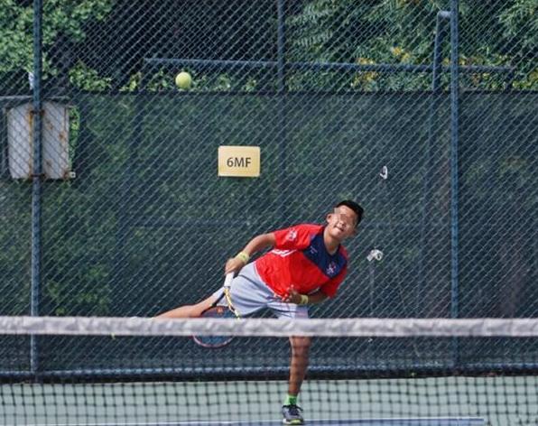 高峰那英多少岁,那英前夫高峰现在怎么样了